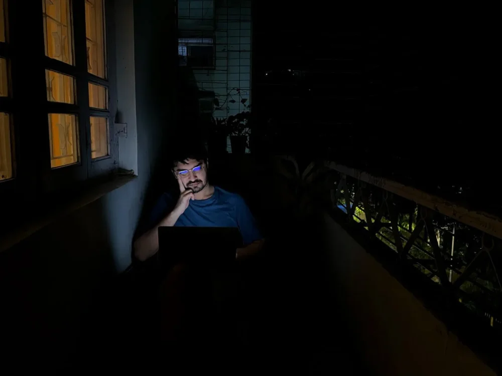 The Sensory World of Online Shopping